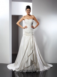 Trumpet/Mermaid Sweetheart Applique Sleeveless Long Satin Wedding Dresses