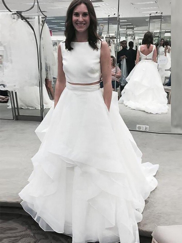 A-Line/Princess Bateau Sleeveless Chiffon Court Train Wedding Dresses