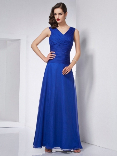 A-Line/Princess V-neck Sleeveless Pleats Long Chiffon Dresses