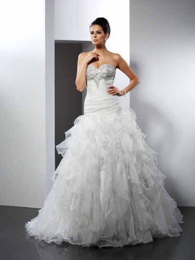 Ball Gown Sweetheart Ruffles Sleeveless Long Tulle Wedding Dresses [51076]