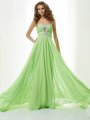 A-Line/Princess Sleeveless Sweetheart Beading Long Chiffon Dresses