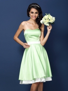 A-Line/Princess Strapless Sleeveless Short Elastic Woven Satin Bridesmaid Dresses