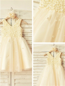 A-line/Princess V-neck Sleeveless Pearls Tea-Length Tulle Flower Girl Dresses