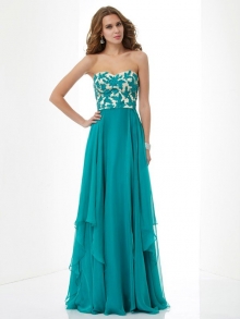 A-Line/Princess Sweetheart Sleeveless Applique Long Chiffon Dresses