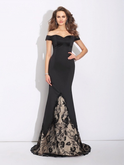 Trumpet/Mermaid Off-the-Shoulder Lace Sleeveless Long Satin Dresses [60428]