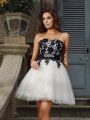 A-Line/Princess Sweetheart Applique Sleeveless Short Tulle Cocktail Dresses