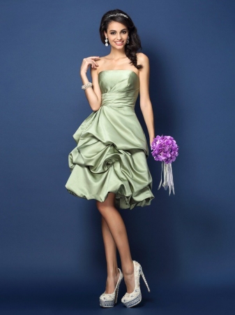 A-Line/Princess Strapless Ruched Sleeveless Short Satin Bridesmaid Dresses