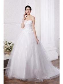 Ball Gown Sweetheart Sleeveless Beading Applique Long Net Wedding Dresses