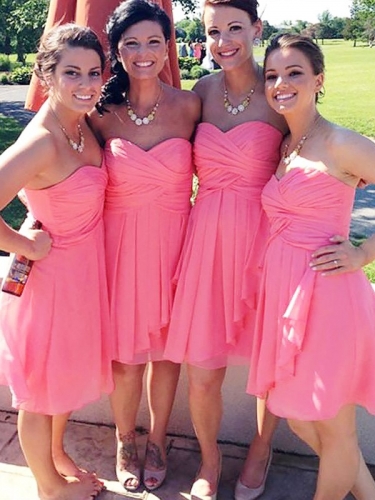 A-Line/Princess Sleeveless Short/Mini Sweetheart Chiffon Bridesmaid Dresses