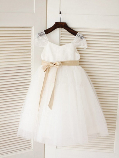 Ball Gown Scoop Sleeveless Sash/Ribbon/Belt Long Tulle Dresses [XYCMN04B3]