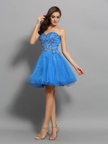 A-Line/Princess Sweetheart Beading Sleeveless Short Satin Cocktail Dresses