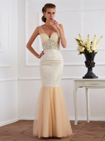 Trumpet/Mermaid Straps Sleeveless Beading Long Net Dresses