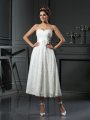 A-Line/Princess Sweetheart Lace Sleeveless Short Lace Wedding Dresses