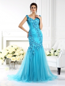 Trumpet/Mermaid Straps Applique Sleeveless Long Silk like Satin Dresses