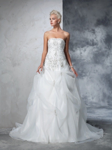 Ball Gown Strapless Beading Sleeveless Long Tulle Wedding Dresses