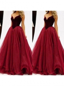 Ball Gown Sweetheart Sleeveless Tulle Floor-Length Dresses