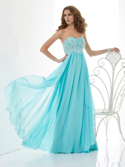 A-Line/Princess Beading Sweetheart Sleeveless Long Chiffon Dresses