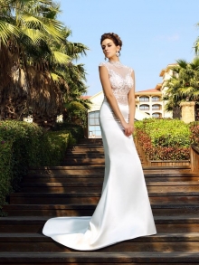 Trumpet/Mermaid High Neck Beading Sleeveless Long Satin Dresses