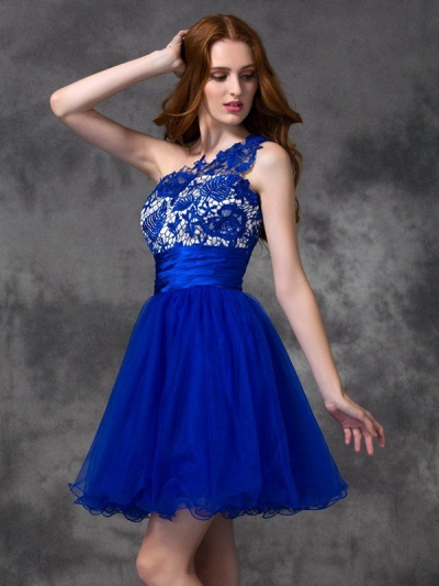 A-line/Princess One-Shoulder Lace Sleeveless Short Satin Dresses [60403]