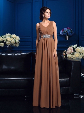 A-Line/Princess V-neck Pleats Sleeveless Long Chiffon Mother of the Bride Dresses