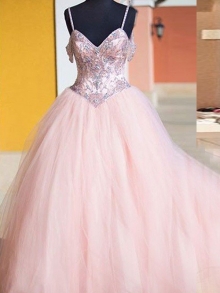 Ball Gown Sleeveless Spaghetti Straps Tulle Crystal Floor-Length Dresses