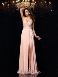 A-Line/Princess Halter Lace Sleeveless Long Chiffon Dresses