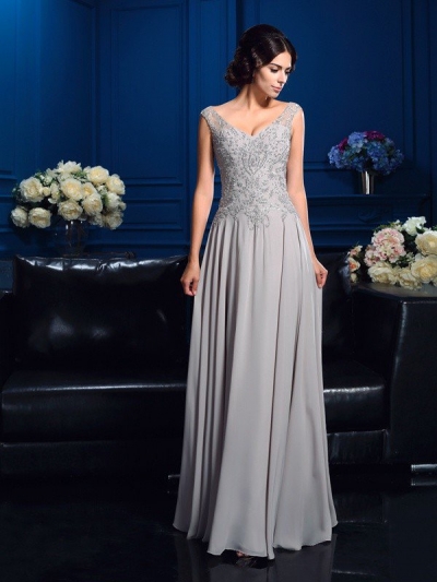 A-Line/Princess V-neck Beading Sleeveless Long Chiffon Mother of the Bride Dresses [60541]